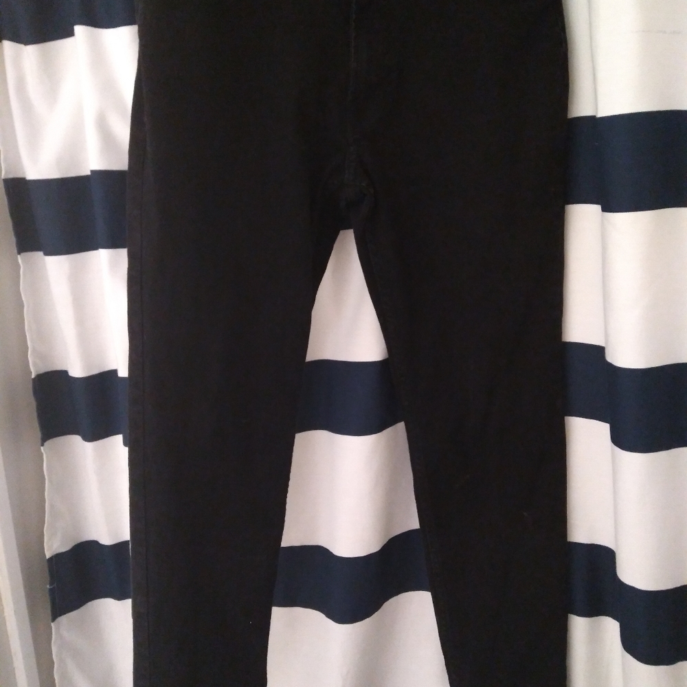 All Black Jeans